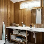 Architect-designed In Veddinge Hills Semesterbostad *